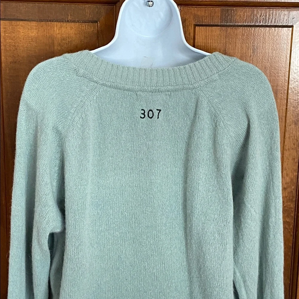 Odd Molly V Neck Baby Alpaca Soft Green with ruffle cuffs Designer Large (3) - Picture 6 of 12